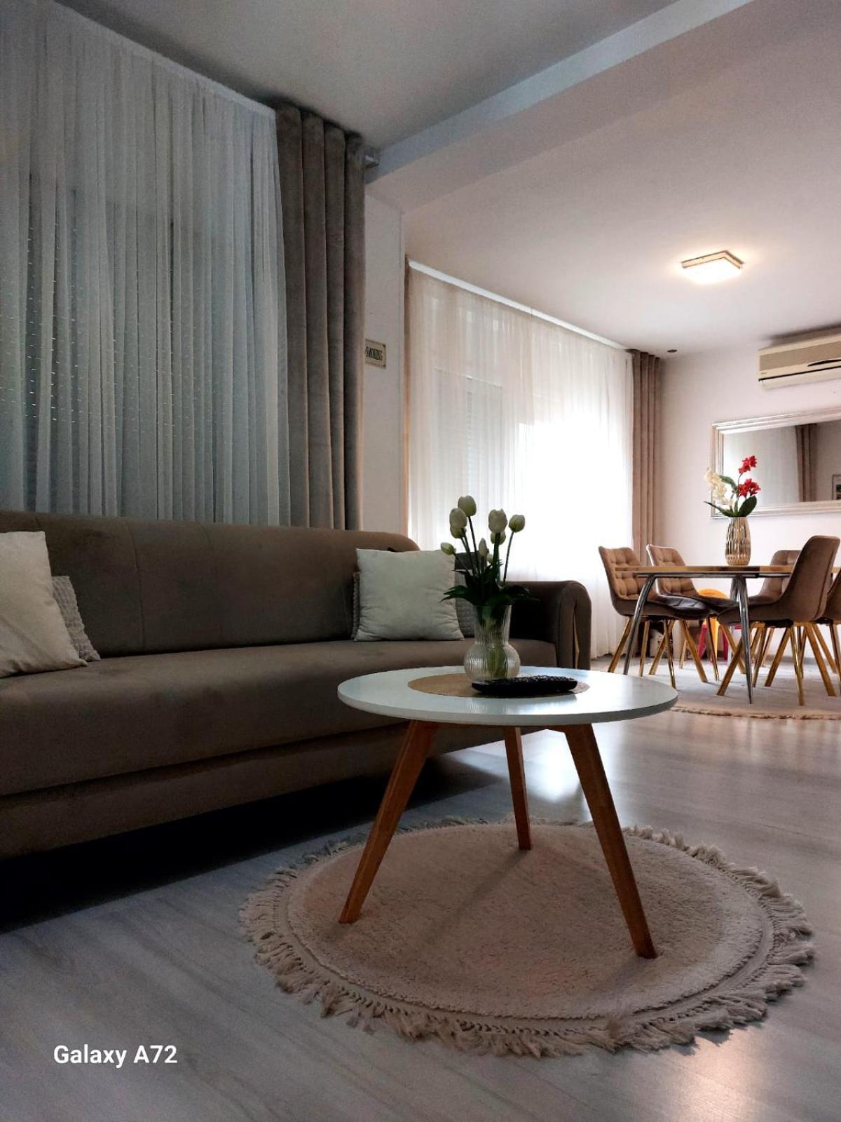 Apartman River Una บีฮัช ภายนอก รูปภาพ
