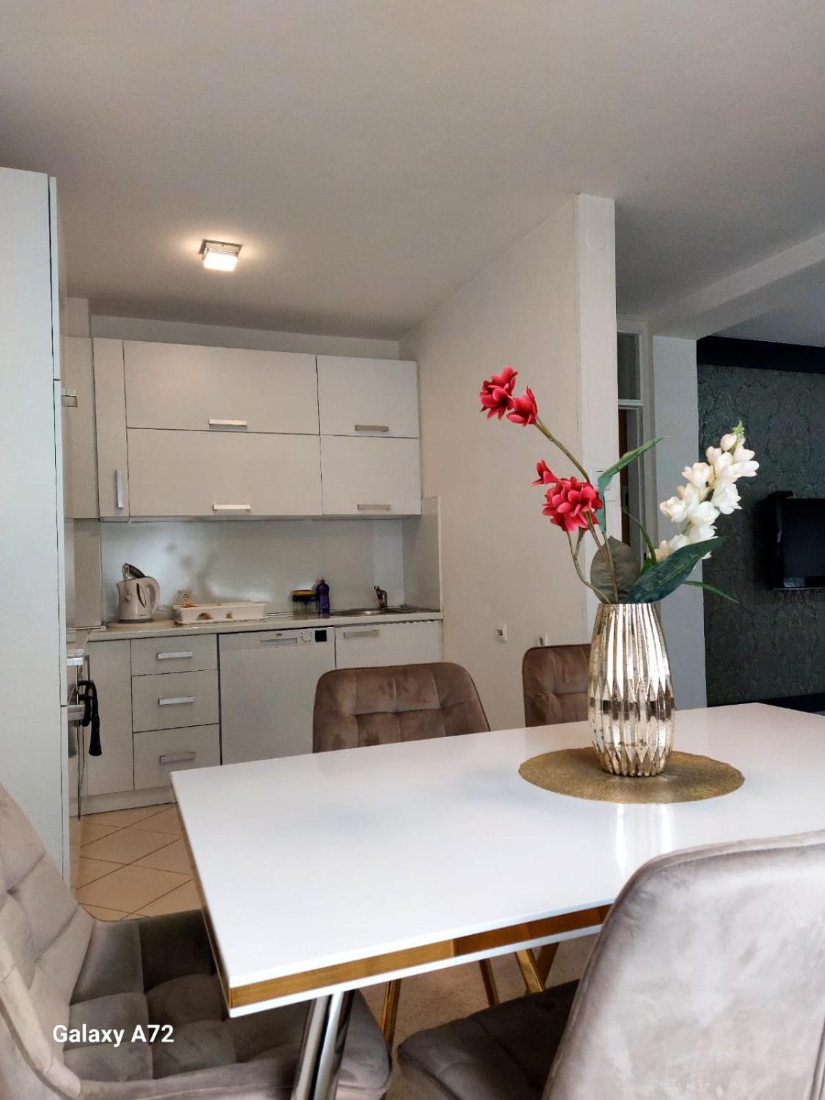 Apartman River Una บีฮัช ภายนอก รูปภาพ